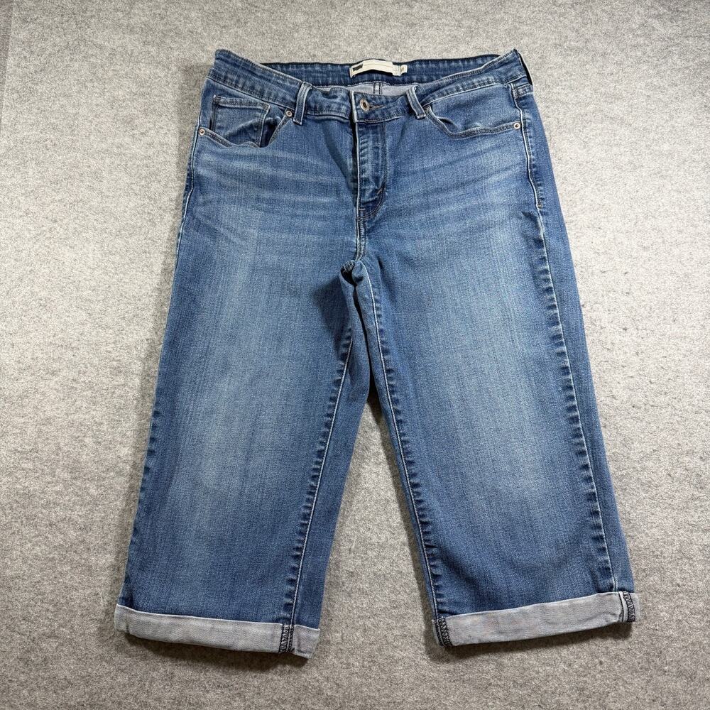 Levi's Red Tab Jean Capri Shorts Womens 12-W31 Blue Denim Cuffed Hem Medium Wash